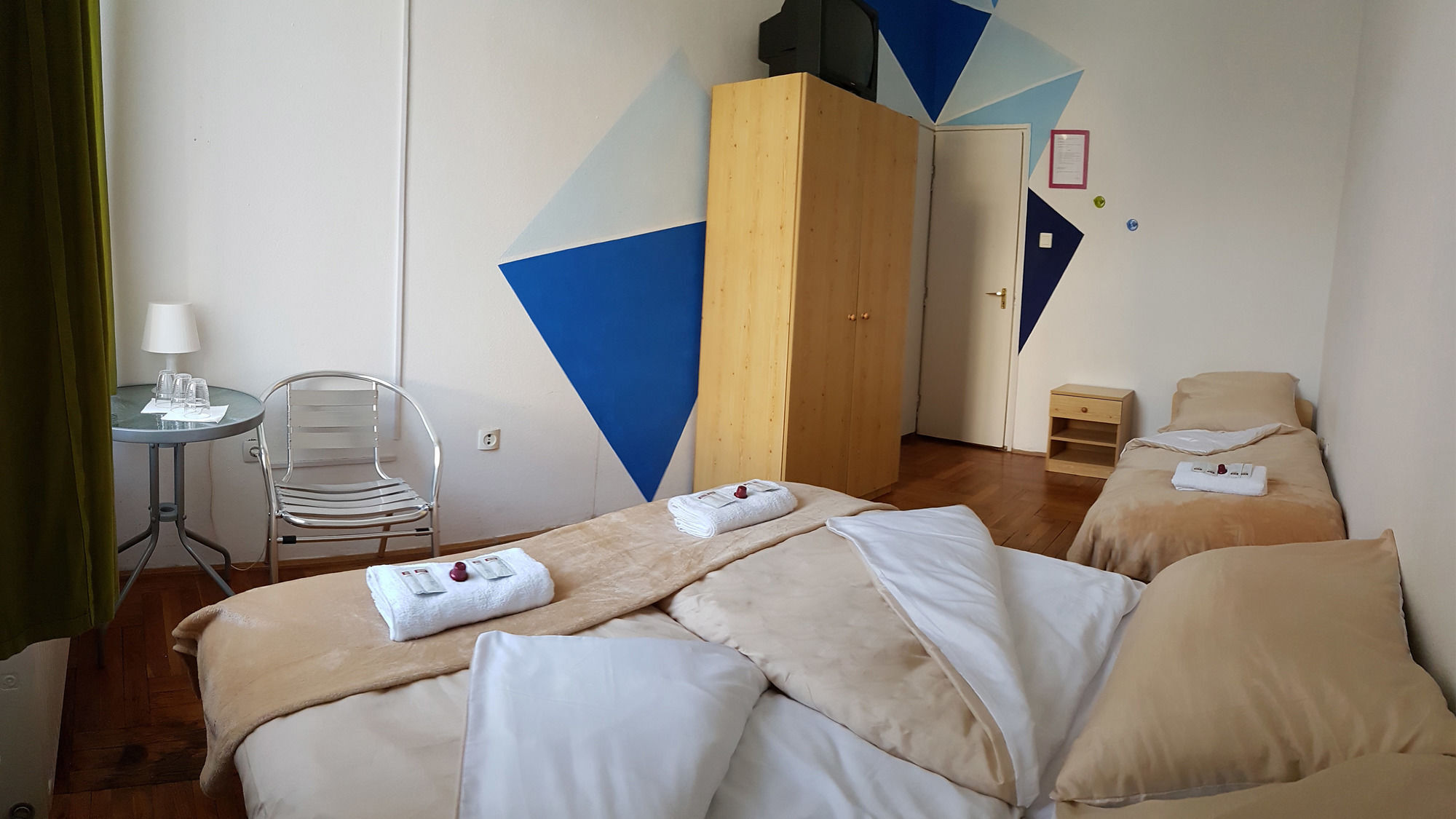 Westend Minihotel Boedapest Buitenkant foto